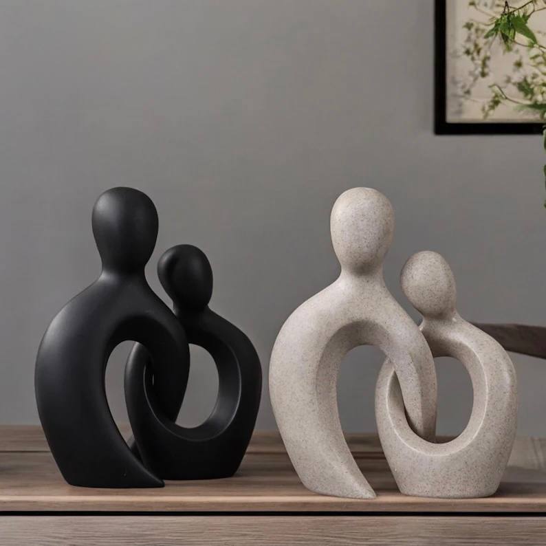 Minimalist Couple Statue