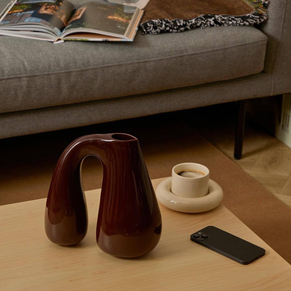 Creative N - Shape Ceramic Vase - TheOrivana