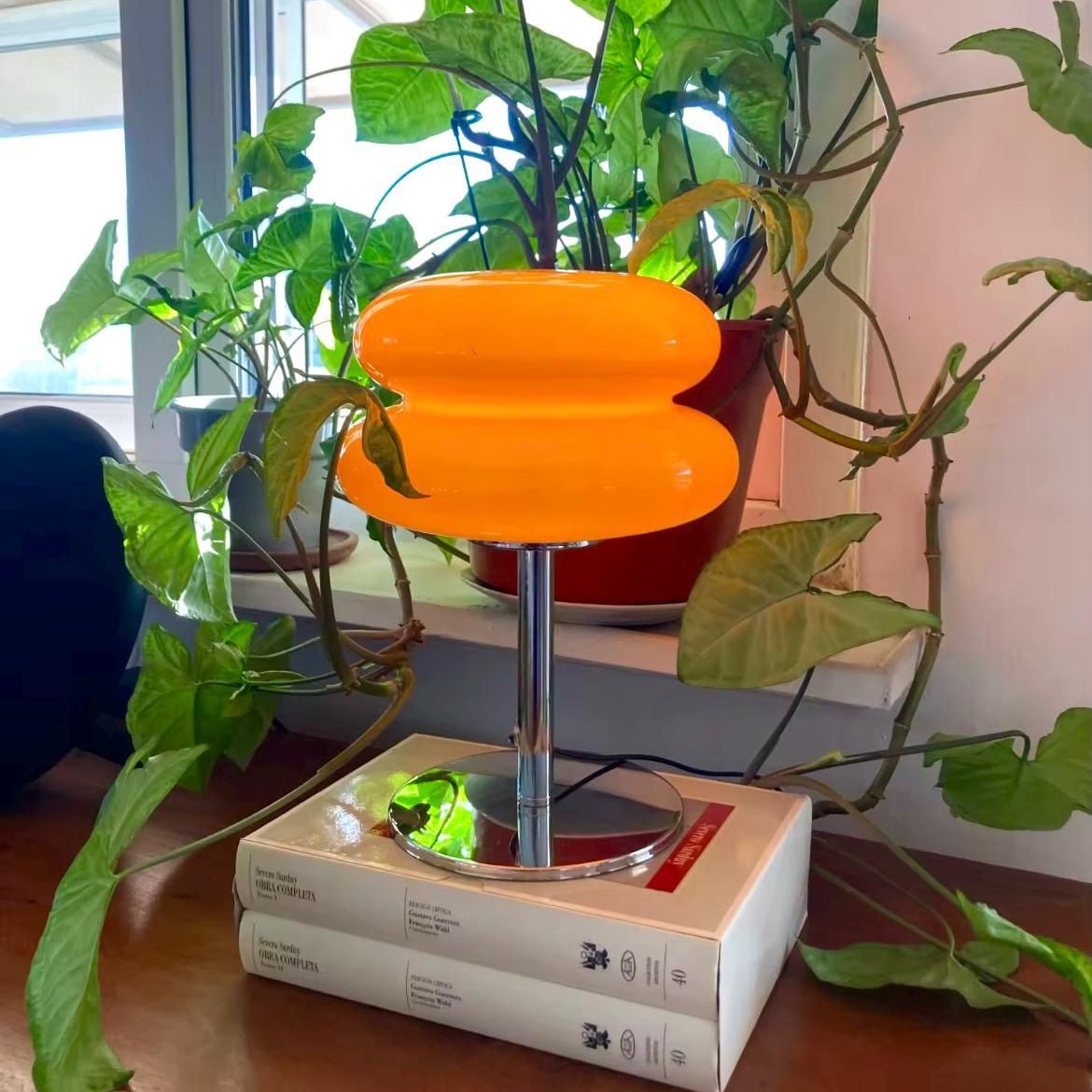 Elegant Macaron LED Table Lamp - TheOrivana