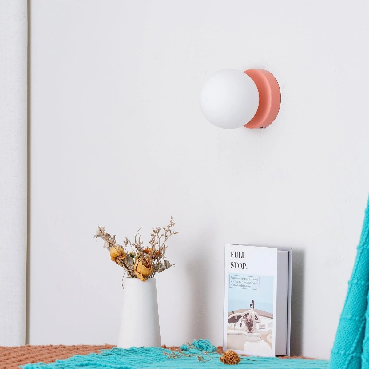 Modern Bauhaus Wall Lamp - TheOrivana