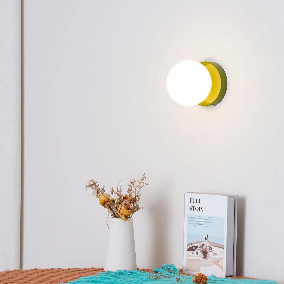 Modern Bauhaus Wall Lamp - TheOrivana