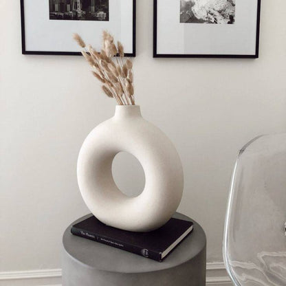 Nordic Donut Ceramic Vase - TheOrivana
