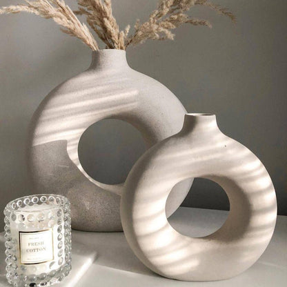 Nordic Donut Ceramic Vase - TheOrivana
