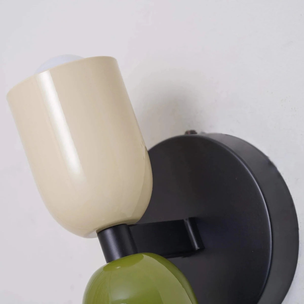 Oslo Wall LED Lamp - TheOrivana