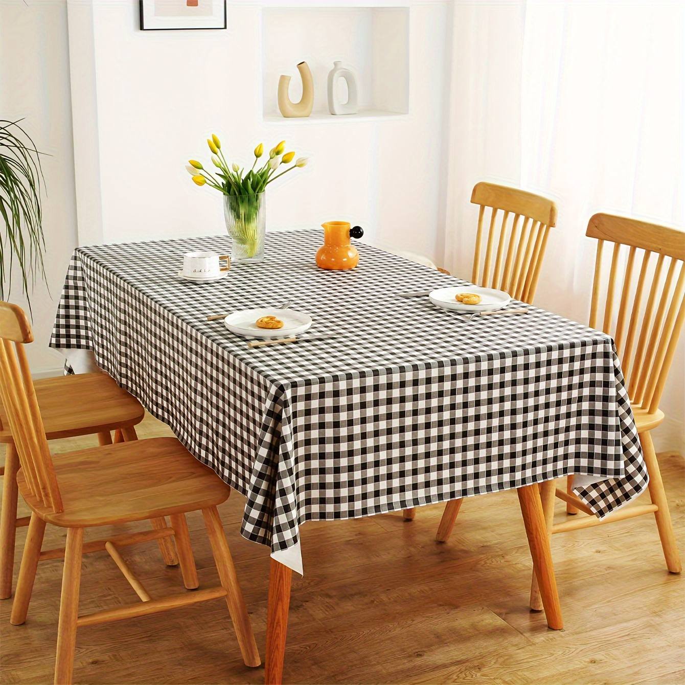 Stylish Checkered Tablecloth