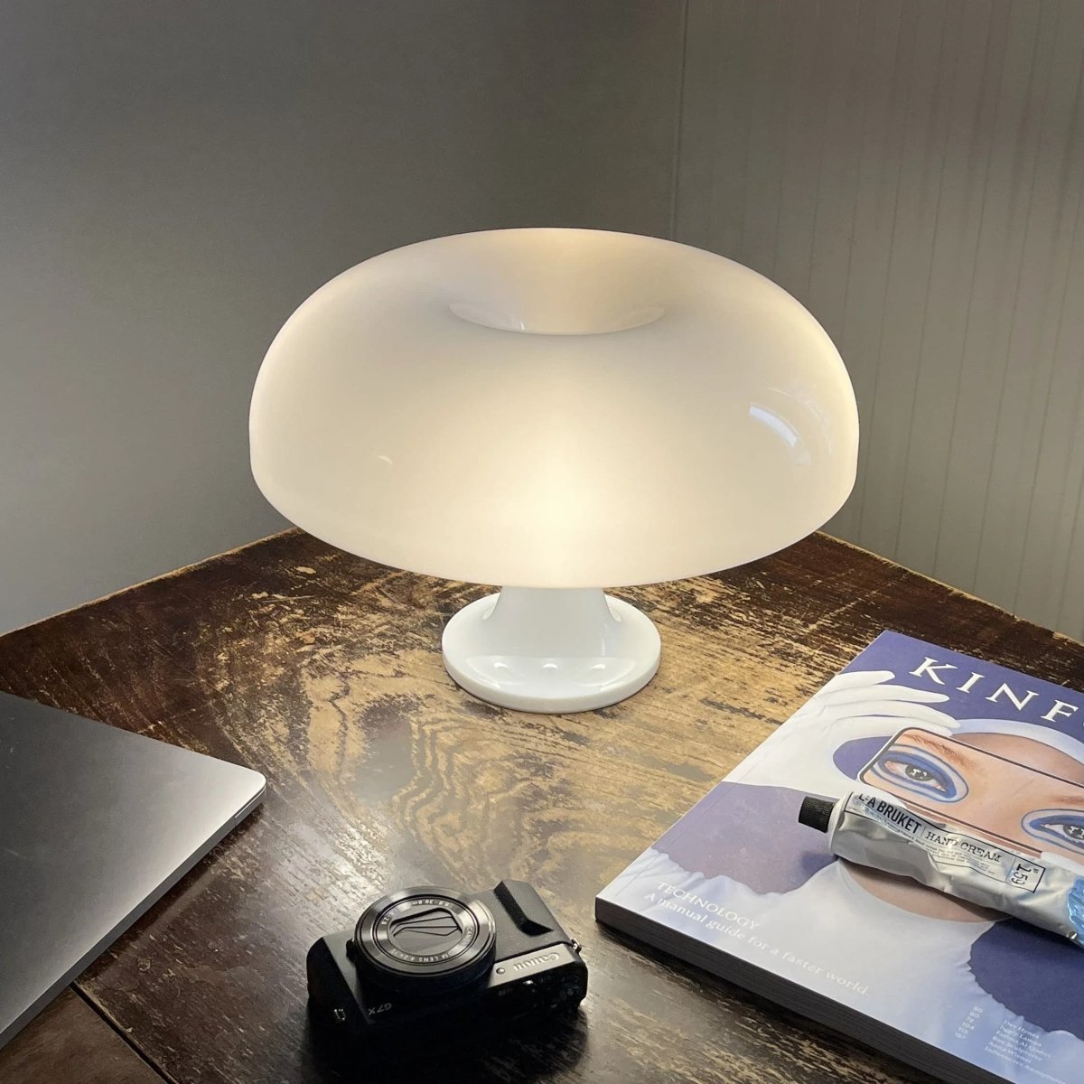 Retro Mushroom LED Table Lamp - TheOrivana